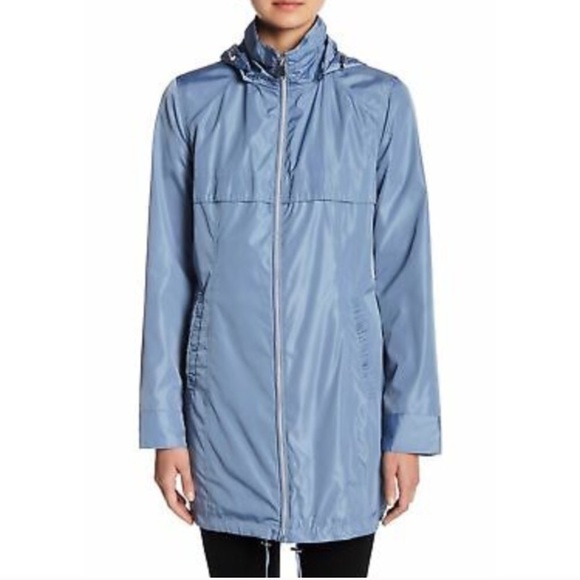 Via Spiga Babydoll Hooded Raincoat - Picture 4 of 11